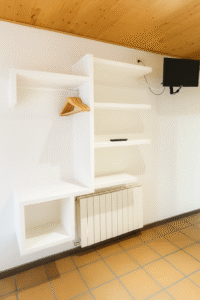 Habitación familiar Hostal Yeti, tu alojamiento con desayuno en Sierra Nevada